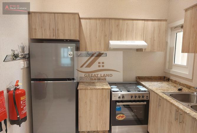 932737 - Property Image 3