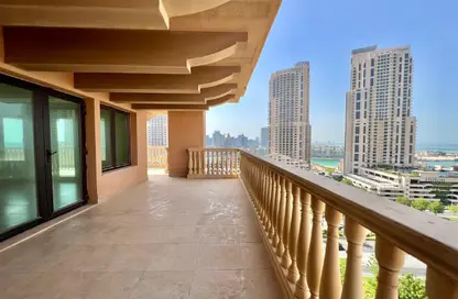 Apartment - 3 Bedrooms - 4 Bathrooms for rent in East Porto Drive - Porto Arabia - The Pearl Island - Doha