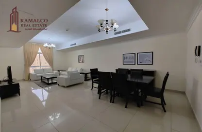 Apartment - 2 Bedrooms - 3 Bathrooms for rent in Al Sadd Road - Al Sadd - Doha