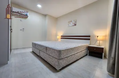 Apartment - 1 Bedroom - 1 Bathroom for rent in Umm Ghuwailina 4 - Umm Ghuwailina - Doha