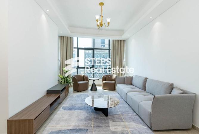 967996 - Property Image 2