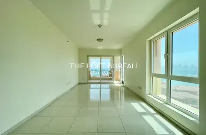 Apartment - 2 Bedrooms - 3 Bathrooms for rent in Viva East - Viva Bahriyah - The Pearl Island - Doha