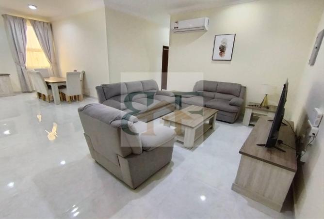 997541 - Property Image 2