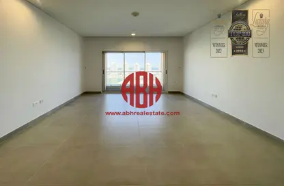 Apartment - 1 Bedroom - 2 Bathrooms for rent in Imperial Amber - Viva Bahriyah - The Pearl Island - Doha