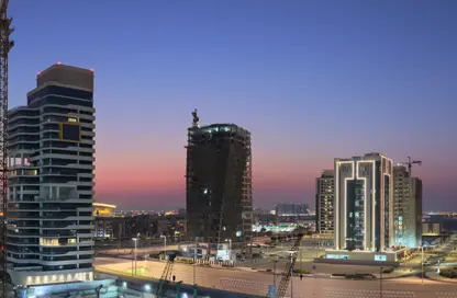 Apartment - 1 Bedroom - 2 Bathrooms for sale in Bliss Tower - Seef Lusail - Lusail City - Lusail