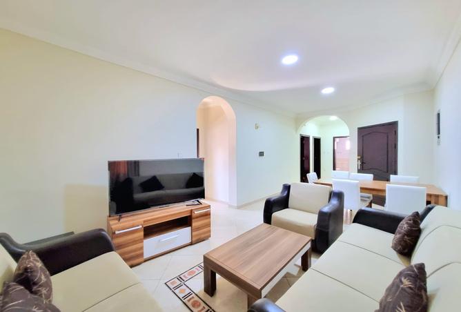 938348 - Property Image 3