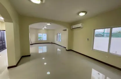 Compound - 3 Bedrooms - 3 Bathrooms for rent in Street 871 - Al Duhail South - Al Duhail - Doha