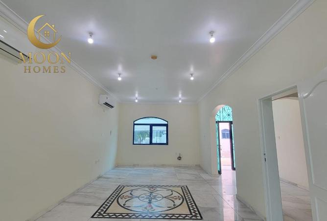 1001251 - Property Image 2