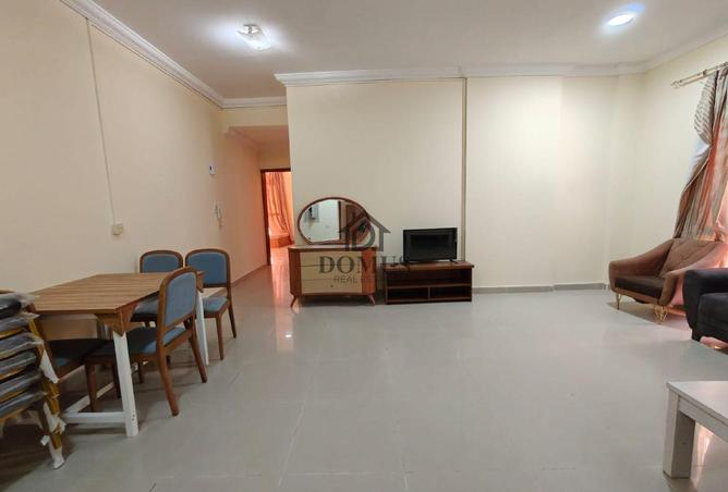 942866 - Property Image 3