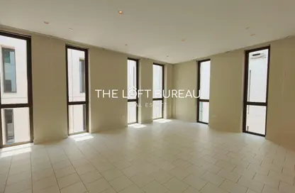 Apartment - 3 Bedrooms - 4 Bathrooms for rent in Al Kahraba 1 - Al Kahraba - Msheireb Downtown Doha - Doha