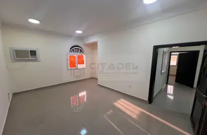 Apartment - 3 Bedrooms - 3 Bathrooms for rent in Fereej Kulaib - Doha