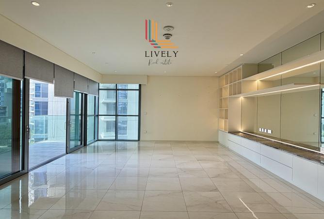 985871 - Property Image 2