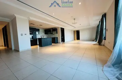 Apartment - 2 Bedrooms - 4 Bathrooms for sale in East Porto Drive - Porto Arabia - The Pearl Island - Doha
