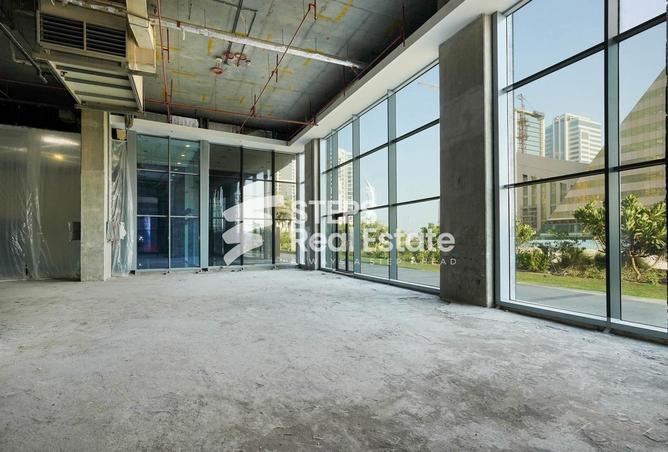 Show Room - Studio for rent in Lusail City - Lusail