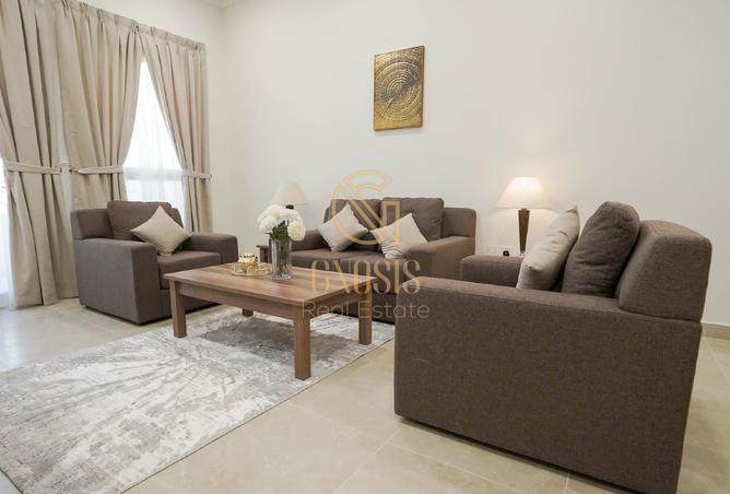 986393 - Property Image 2