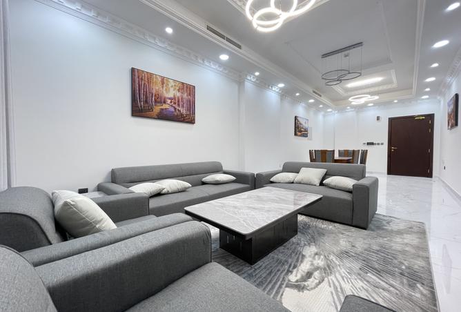 966032 - Property Main Image