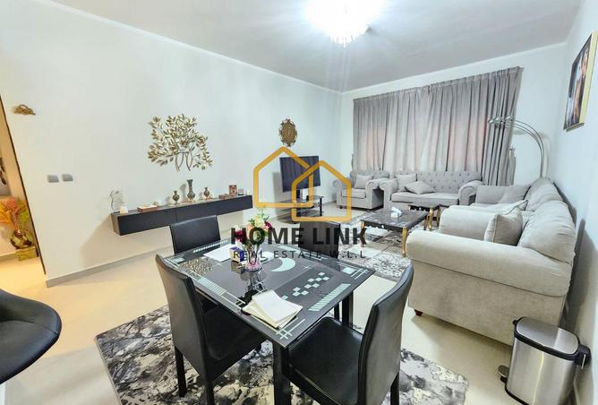 969012 - Property Image 2