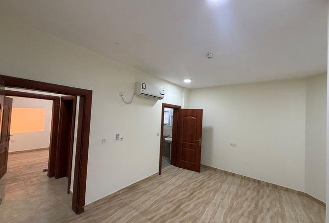 1010765 - Property Image 2