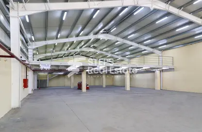 Warehouse - Studio for rent in Industrial Area 5 - Industrial Area - Industrial Area - Doha