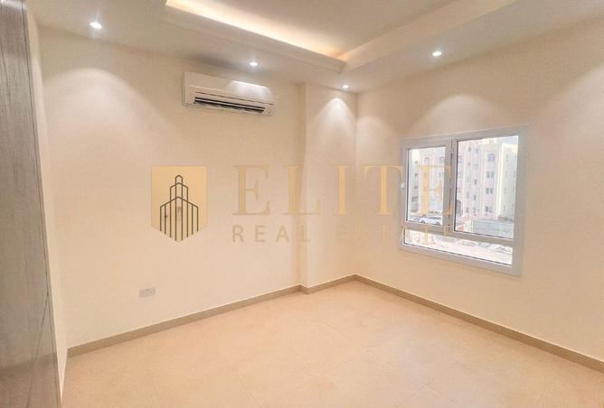 933600 - Property Image 3