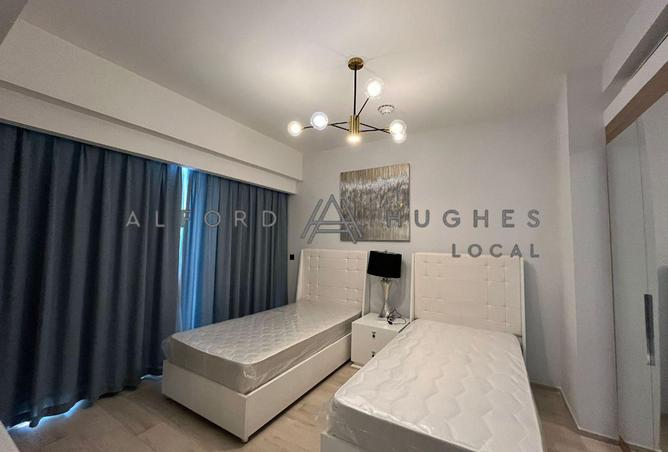 996558 - Property Image 2