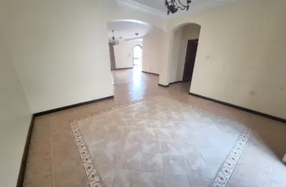 Compound - 3 Bedrooms - 3 Bathrooms for rent in Al Thumama - Al Thumama - Doha