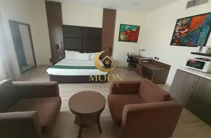 Apartment - Studio - 1 Bathroom for rent in Al Muntazah - Doha