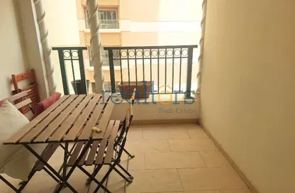 Apartment - Studio - 2 Bathrooms for sale in Viva West - Viva Bahriyah - The Pearl Island - Doha