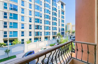 Apartment - 2 Bedrooms - 2 Bathrooms for rent in Fereej Bin Mahmoud North - Fereej Bin Mahmoud - Doha