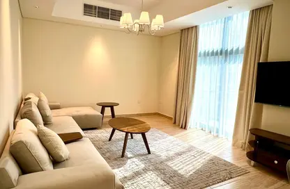 Apartment - 2 Bedrooms - 3 Bathrooms for rent in Giardino Gardens - Giardino Villas - The Pearl Island - Doha