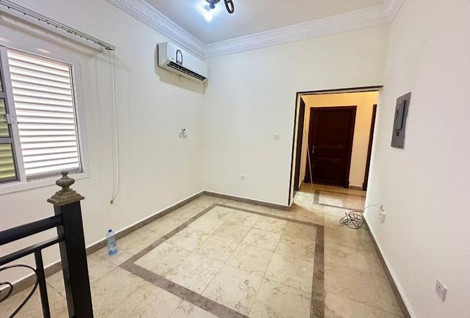 988947 - Property Image 3