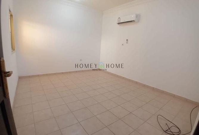 1004488 - Property Image 2