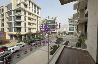 Apartment - 1 Bedroom - 2 Bathrooms for rent in Gewan Island - The Pearl Island - Doha