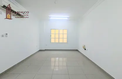 Apartment - 3 Bedrooms - 2 Bathrooms for rent in Al Muntazah - Doha