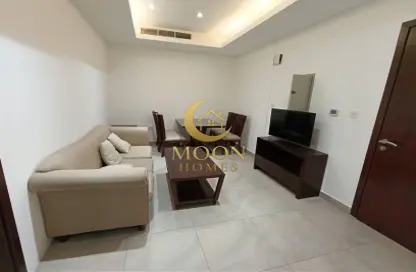 Apartment - 1 Bedroom - 2 Bathrooms for rent in Umm Ghuwailina - Doha