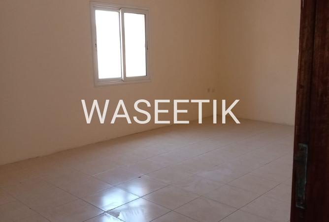 941189 - Property Image 3