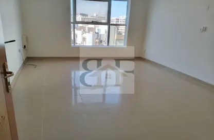Apartment - 2 Bedrooms - 1 Bathroom for rent in Al Sadd Road - Al Sadd - Doha