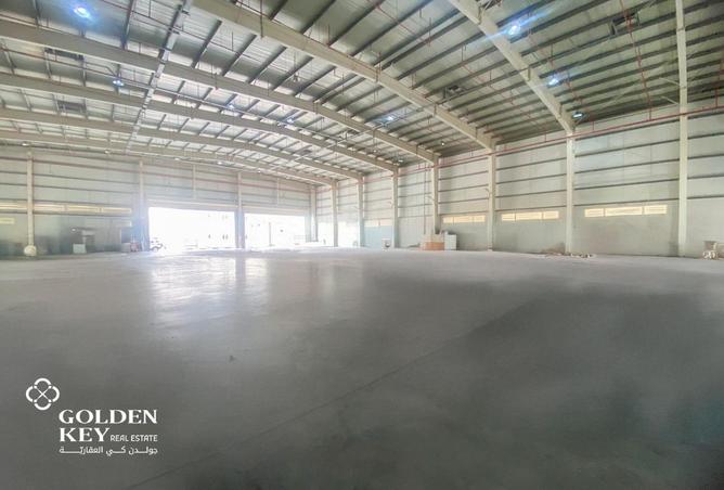 991805 - Property Image 2