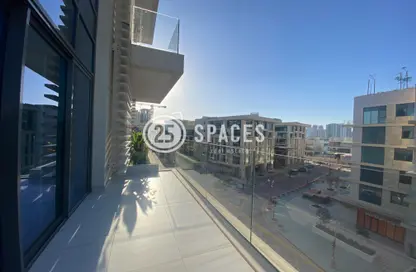 Duplex - 4 Bedrooms - 5 Bathrooms for sale in Gewan Island - The Pearl Island - Doha