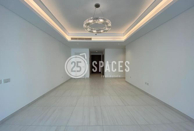 885086 - Property Image 2
