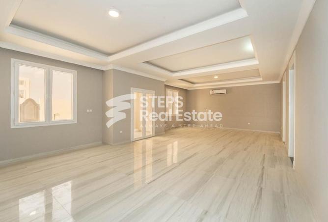 934435 - Property Image 2
