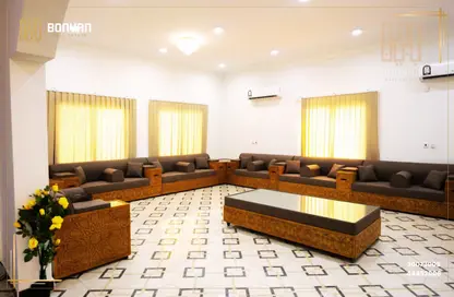 Villa - 6 Bedrooms - 7 Bathrooms for rent in Al Kharaitiyat - Al Kharaitiyat - Al Kharaitiyat - Umm Salal Mohammed
