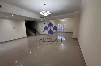 Villa - 4 Bedrooms - 5 Bathrooms for rent in Ain Khaled Villas - Ain Khaled - Doha