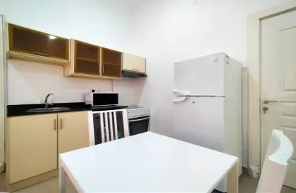 Apartment - Studio - 1 Bathroom for rent in Al Kharaitiyat - Al Kharaitiyat - Al Kharaitiyat - Umm Salal Mohammed