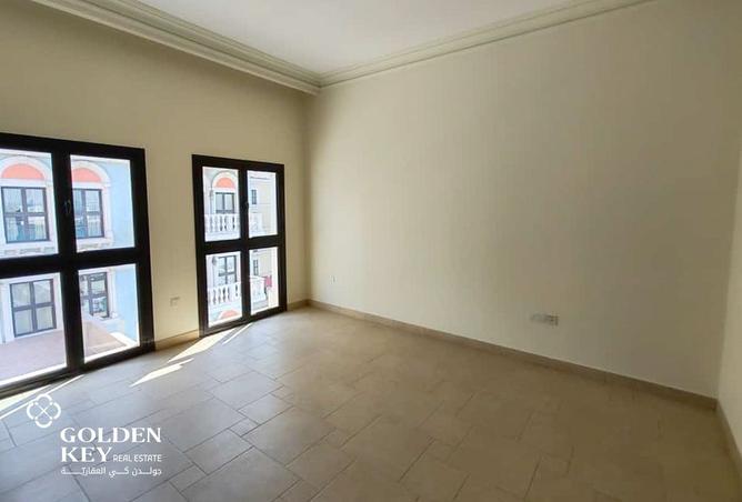 942027 - Property Image 3