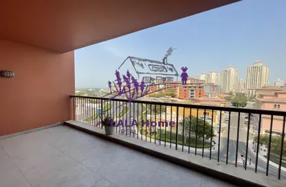 Apartment - 2 Bedrooms - 2 Bathrooms for rent in West Porto Drive - Porto Arabia - The Pearl Island - Doha