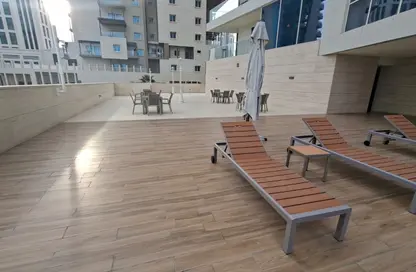 Apartment - 2 Bedrooms - 3 Bathrooms for rent in Lusail Marina Heights - Marina District - Lusail