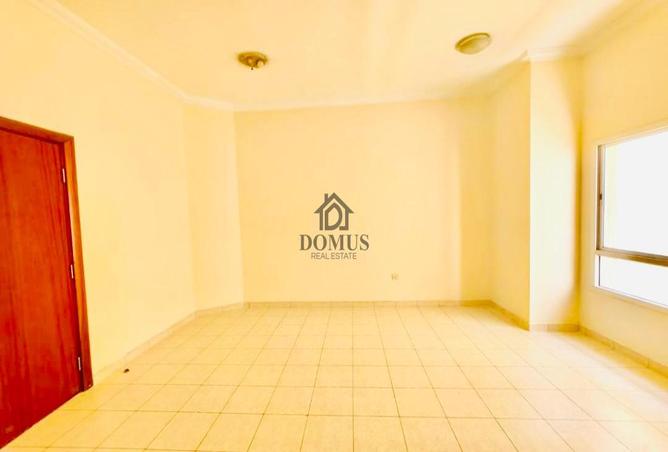 938019 - Property Image 2
