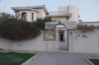 Compound - 3 Bedrooms - 4 Bathrooms for rent in New Salata - Salata - Doha