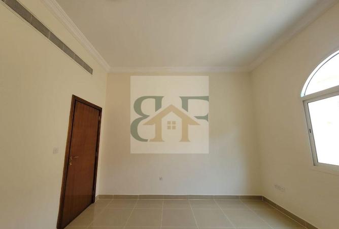 933580 - Property Image 3